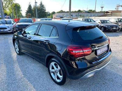 Mercedes-Benz GLA SUV 200 d Automatic Sport (17)