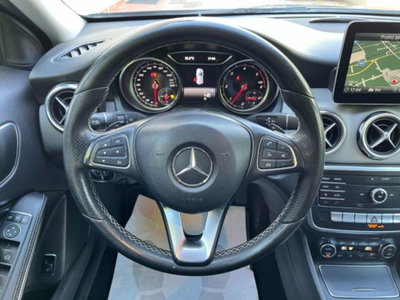 Mercedes-Benz GLA SUV 200 d Automatic Sport (19)