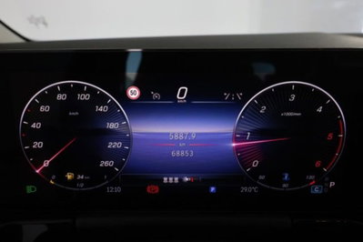 Mercedes-Benz CLA Shooting Brake 180 d Advanced auto (7)