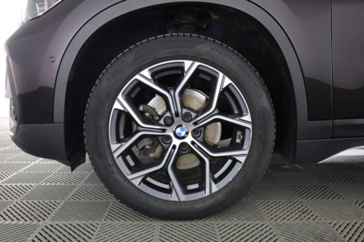 BMW X1 sDrive18d xLine Plus (16)