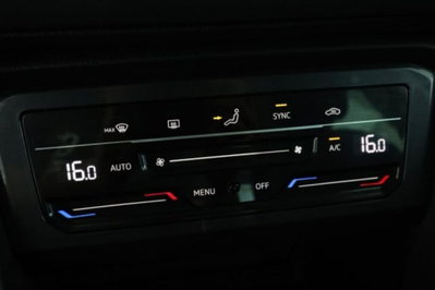 Volkswagen Tiguan 2.0 TDI 150 CV SCR DSG 4MOTION Life (12)