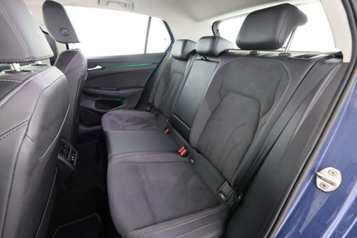 Volkswagen Golf Variant 2.0 TDI 150 CV DSG SCR 4Motion Style (3)