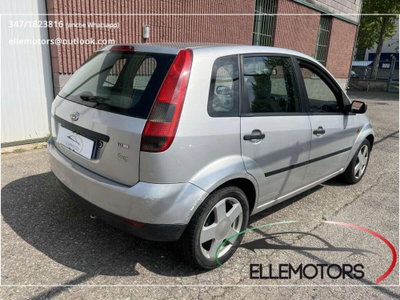 Ford Fiesta 1.4 TDCi 5p. Ghia (4)
