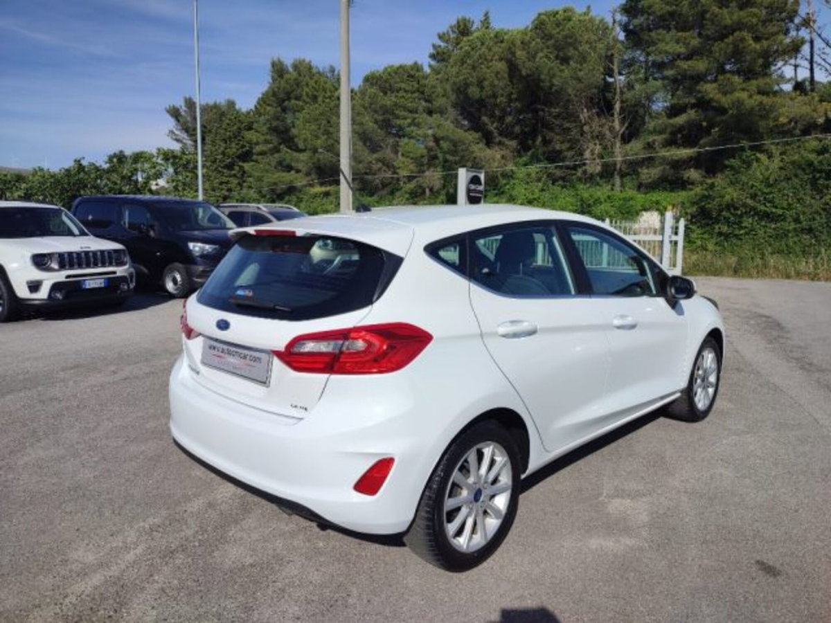 Ford Fiesta 1.5 TDCi 75CV 5 porte Titanium (6)