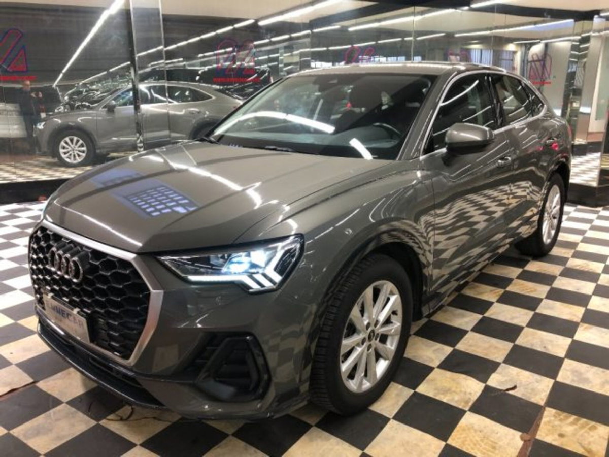 Audi Q3 Sportback 35 TDI quattro S tronic Business Plus
