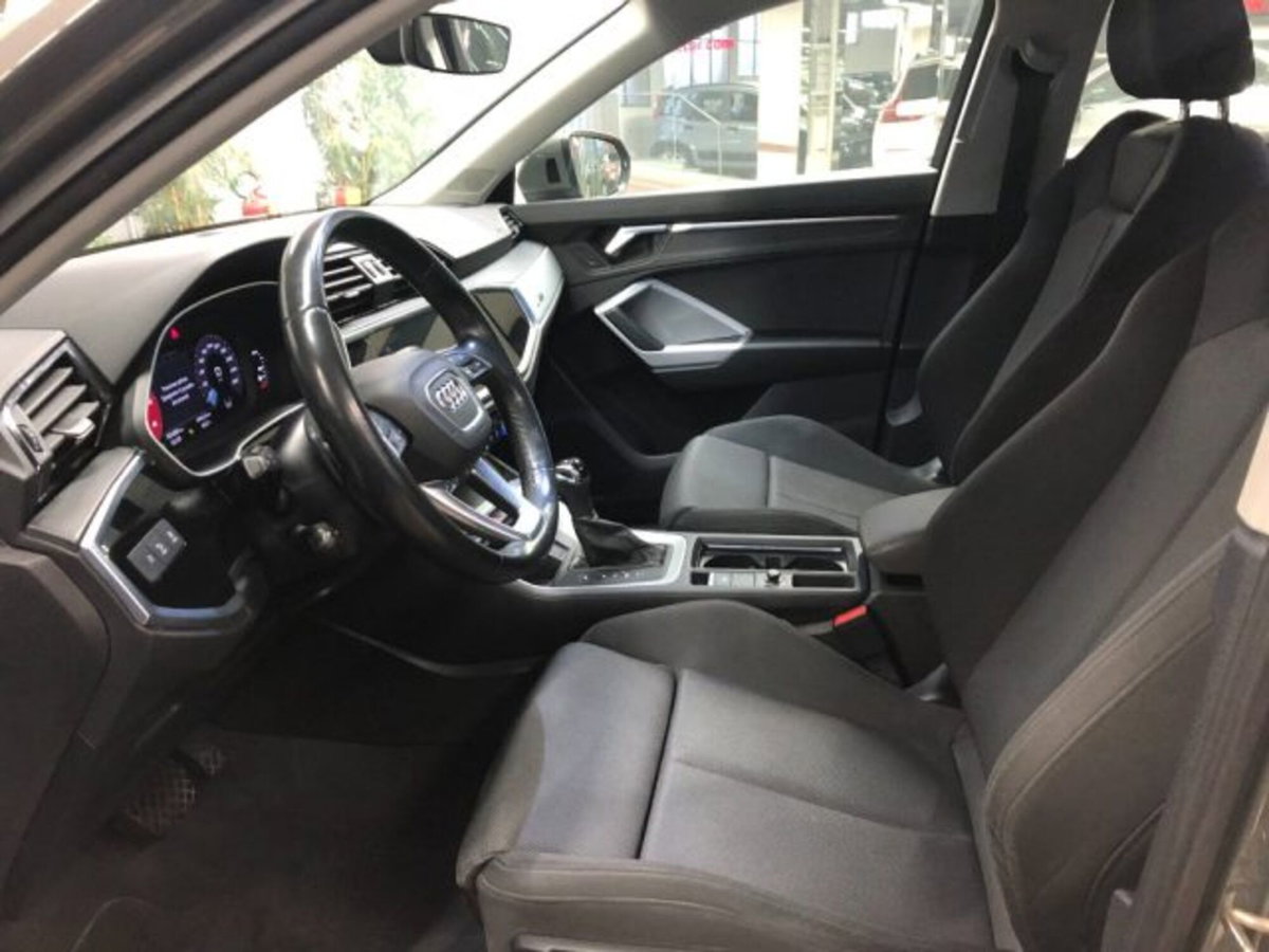 Audi Q3 Sportback 35 TDI quattro S tronic Business Plus (12)