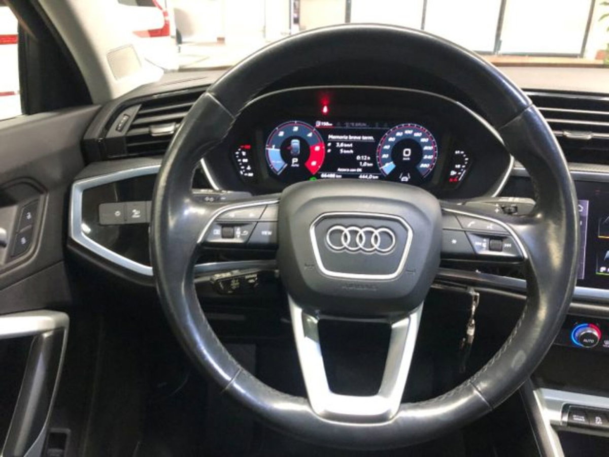 Audi Q3 Sportback 35 TDI quattro S tronic Business Plus (14)