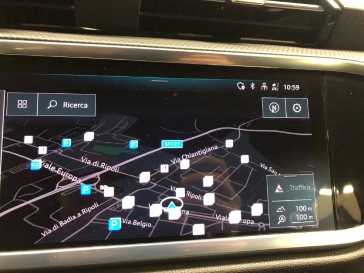 Audi Q3 Sportback 35 TDI quattro S tronic Business Plus (17)