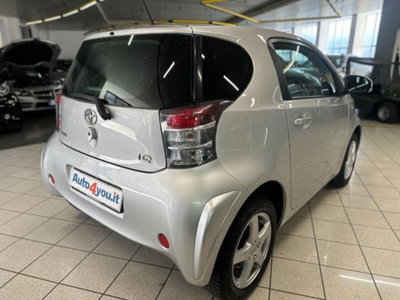 Toyota iQ 1.0 Multidrive (3)