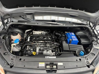 Volkswagen Caddy 2.0 TDI 102 CV (12)