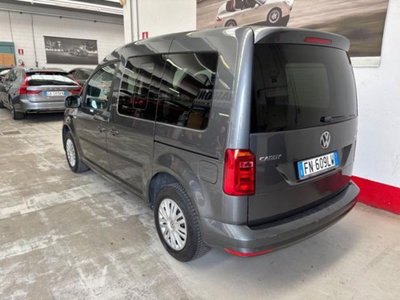 Volkswagen Caddy 2.0 TDI 102 CV (3)