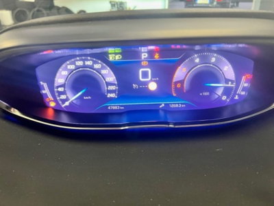 Peugeot 3008 BlueHDi 130 S&S EAT8 Allure Pack (10)
