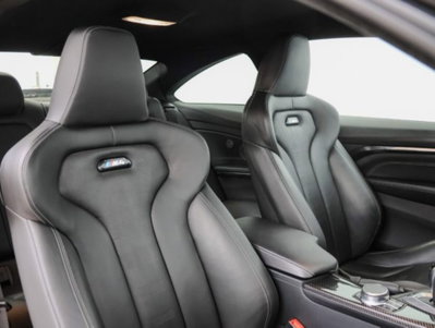 BMW Serie 4 Coupé M4 (10)