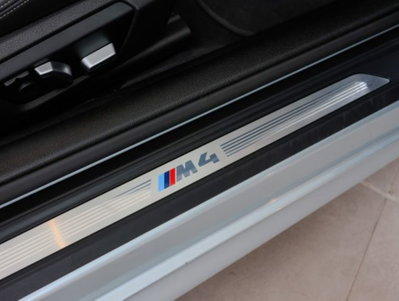 BMW Serie 4 Coupé M4 (20)
