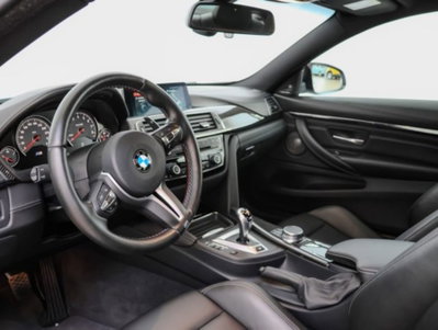 BMW Serie 4 Coupé M4 (9)