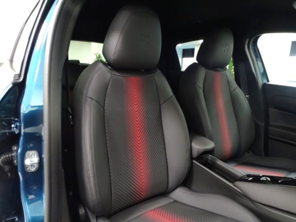 Alfa Romeo Junior elettrica Speciale 156cv (16)