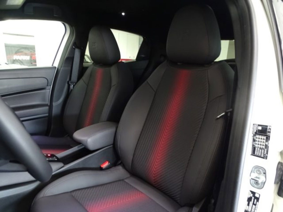Alfa Romeo Junior elettrica Speciale 156cv (11)