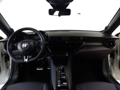 Alfa Romeo Junior elettrica Speciale 156cv (17)