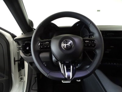 Alfa Romeo Junior elettrica Speciale 156cv (18)