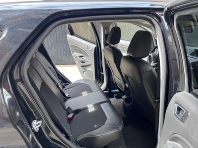Ford EcoSport 1.5 TDCi 95 CV Titanium S (10)