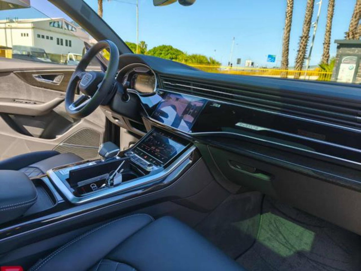 Audi Q8 Q8 50 TDI 286 CV quattro tiptronic Sport (13)