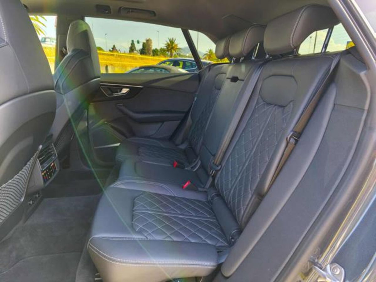 Audi Q8 Q8 50 TDI 286 CV quattro tiptronic Sport (15)