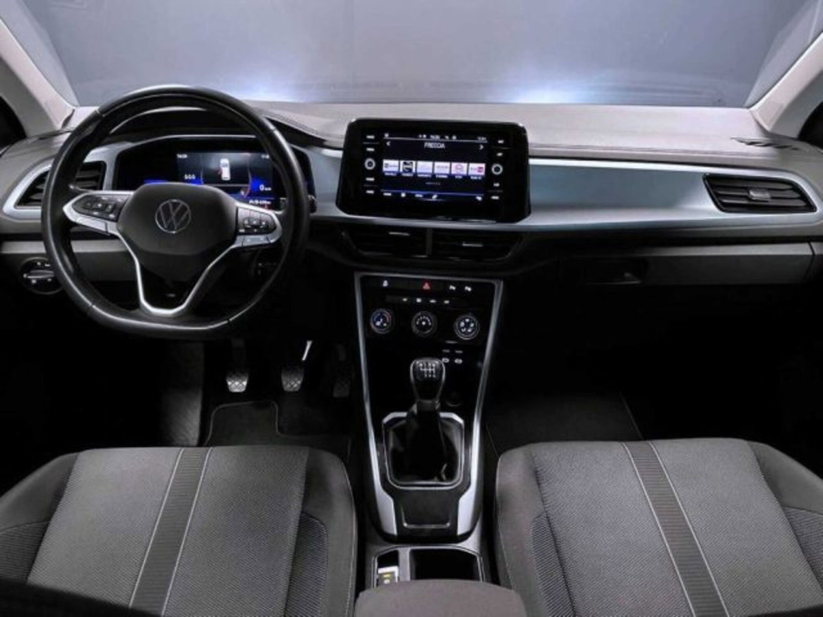 Volkswagen T-Roc 1.0 TSI Life (4)