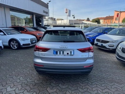Audi Q3 2.0 TDI 150 CV quattro S tronic Business (5)