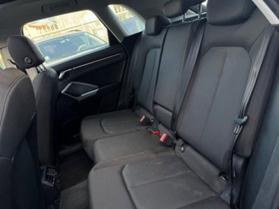 Audi Q3 2.0 TDI 150 CV quattro S tronic Business (7)