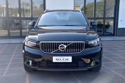 Volvo XC40 T4 Recharge Plug-in Hybrid R-design (2)