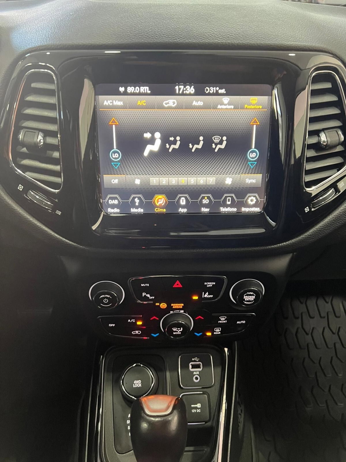 Jeep Compass 2.0 Multijet II aut. 4WD Limited (15)