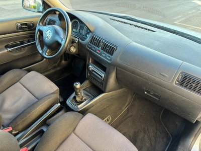 Volkswagen Golf 1.9 TDI/130 CV cat 5p. Highline (10)