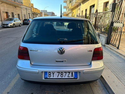 Volkswagen Golf 1.9 TDI/130 CV cat 5p. Highline (6)