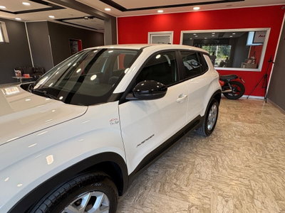 Jeep Avenger 1.2 turbo Summit fwd 100cv (20)