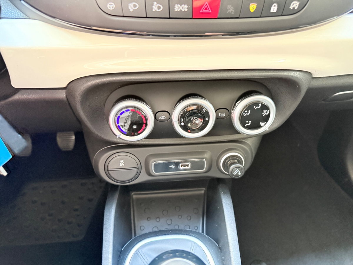 Fiat 500L 1.3 Multijet 95 CV Business (16)