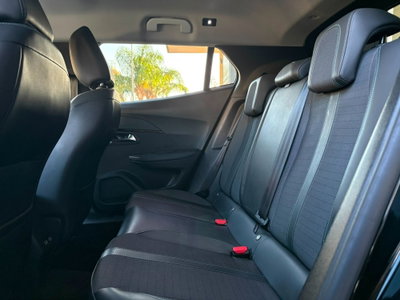 Peugeot 2008 PureTech 130 S&S Allure Pack (14)