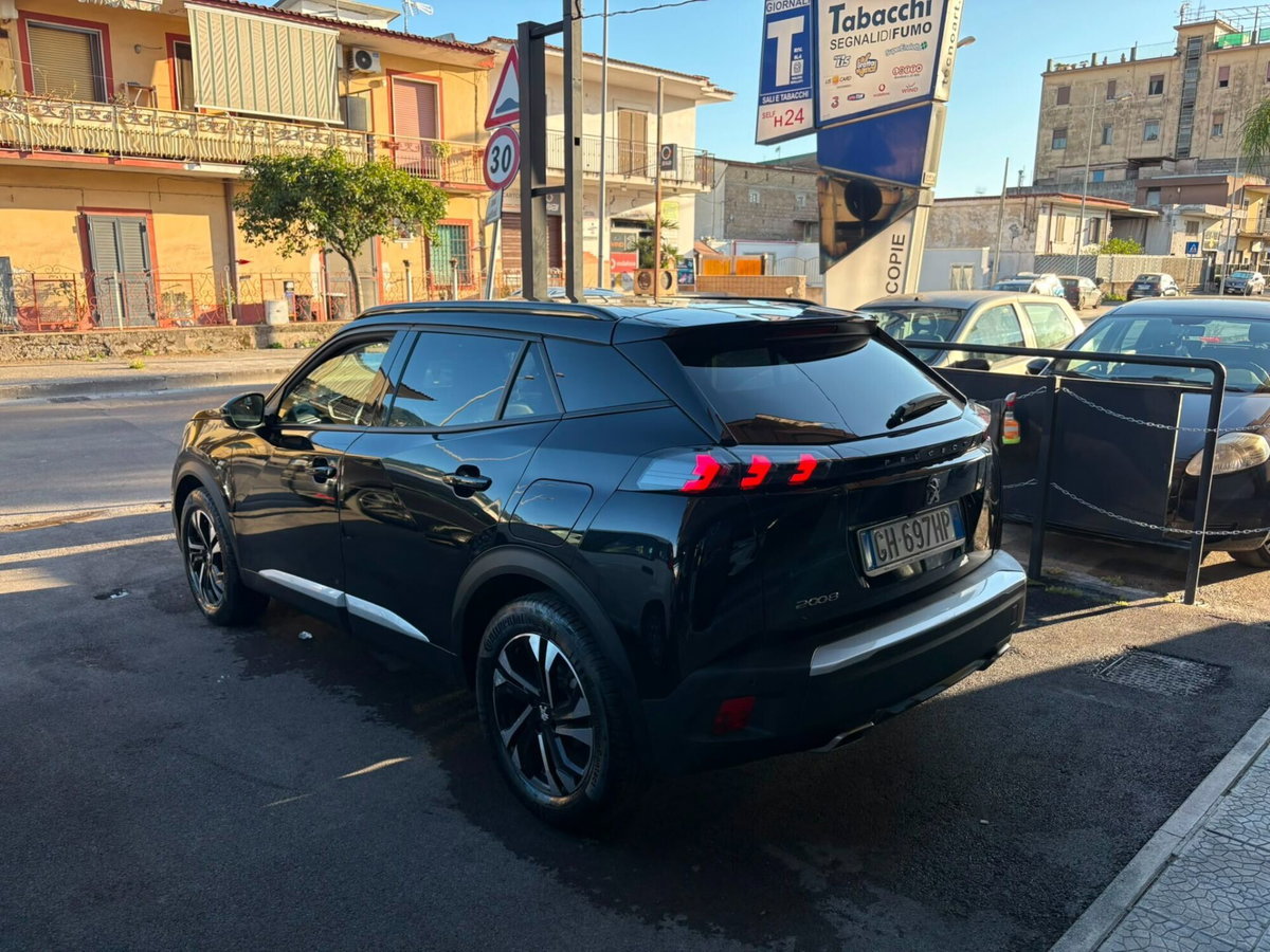 Peugeot 2008 PureTech 130 S&S Allure Pack (13)