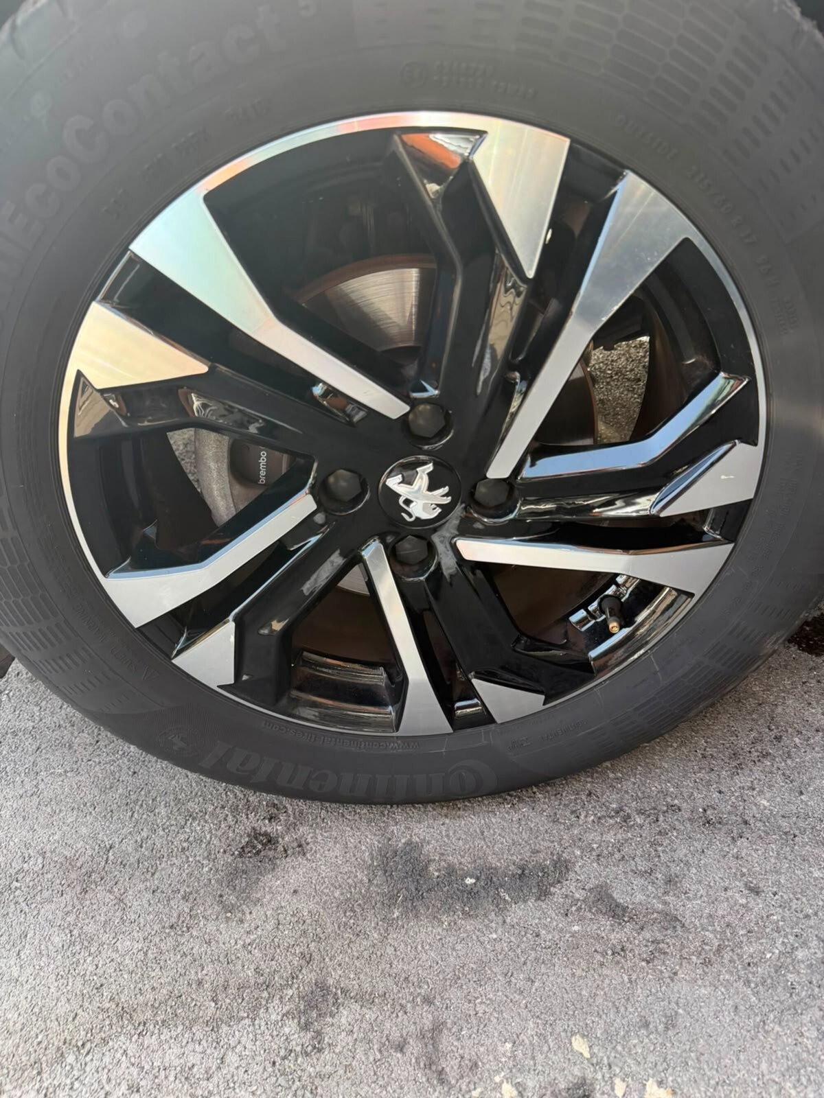 Peugeot 2008 PureTech 130 S&S Allure Pack (9)