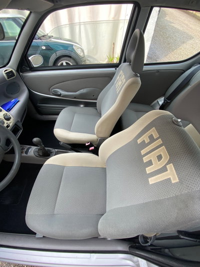 Fiat 600 1.1 (8)