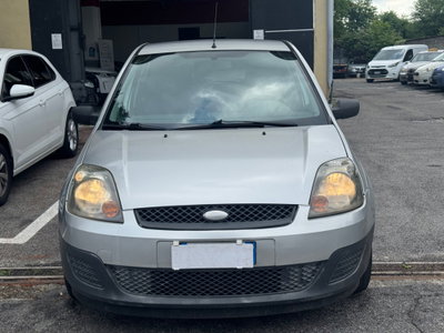 Ford Fiesta 1.2 16V 5p. Titanium (14)
