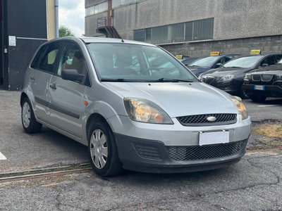 Ford Fiesta 1.2 16V 5p. Titanium (17)