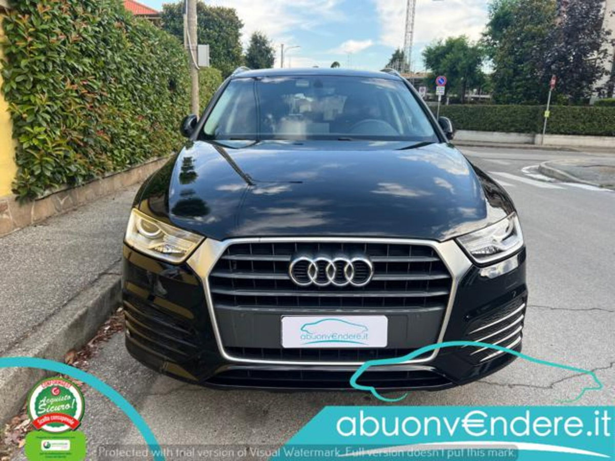 Audi Q3 2.0 TDI 120 CV Sport (11)