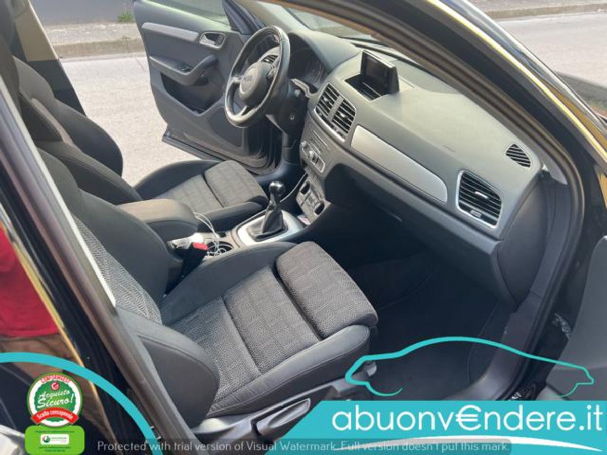 Audi Q3 2.0 TDI 120 CV Sport (15)