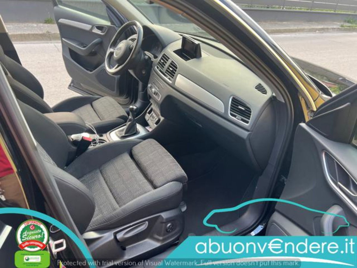 Audi Q3 2.0 TDI 120 CV Sport (16)