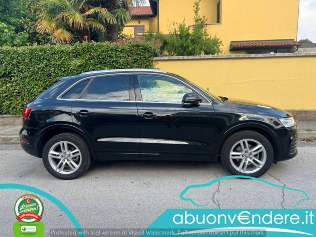 Audi Q3 2.0 TDI 120 CV Sport (9)