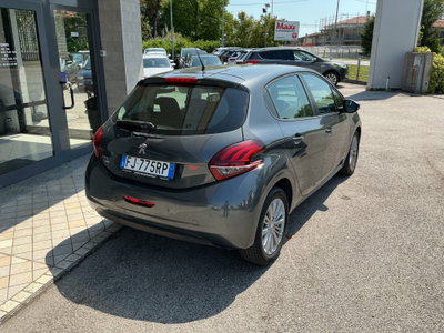 Peugeot 208 82 5p. GPL Allure (4)