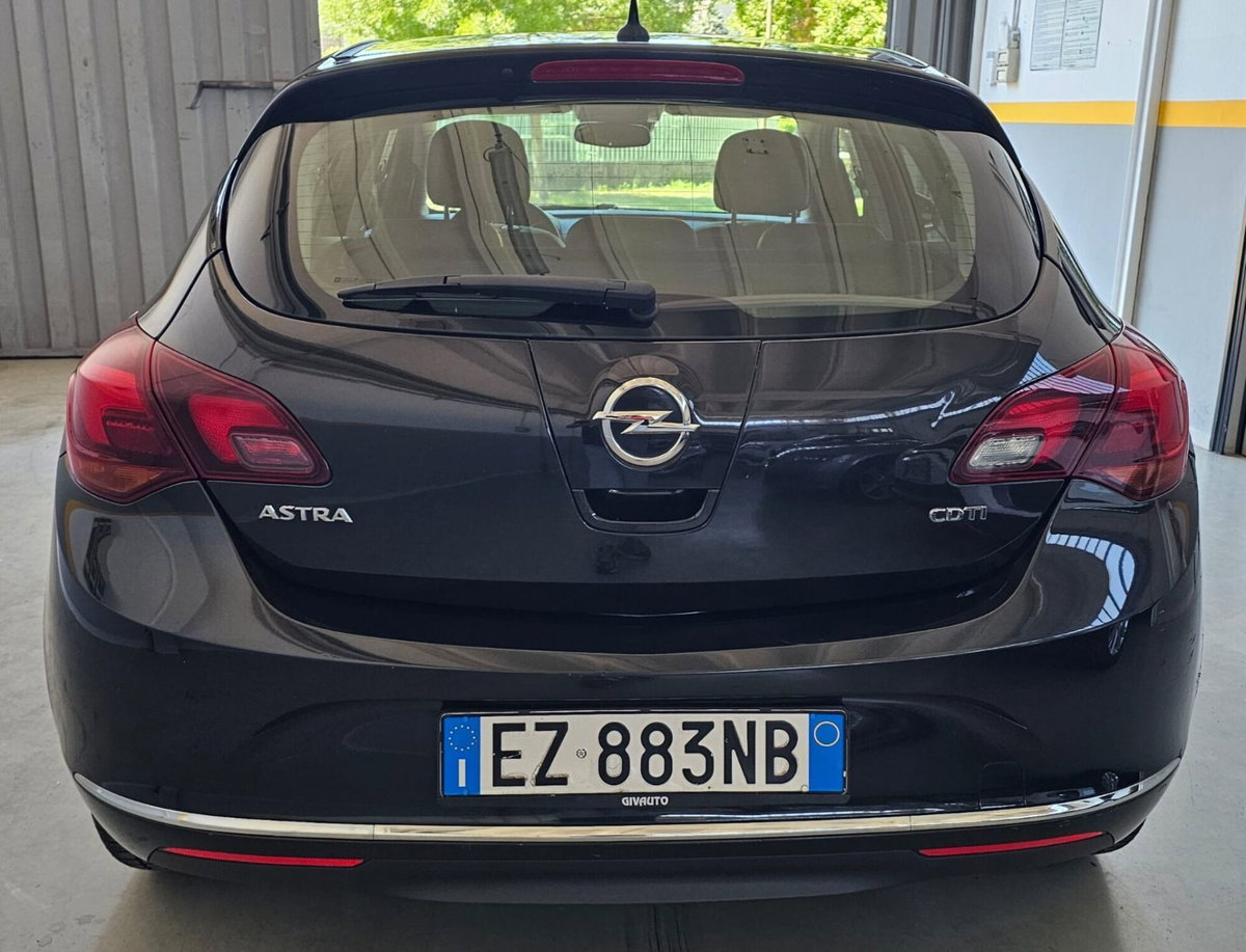 Opel Astra 1.6 CDTI 136CV EcoFLES&S 5 porte Cosmo (3)