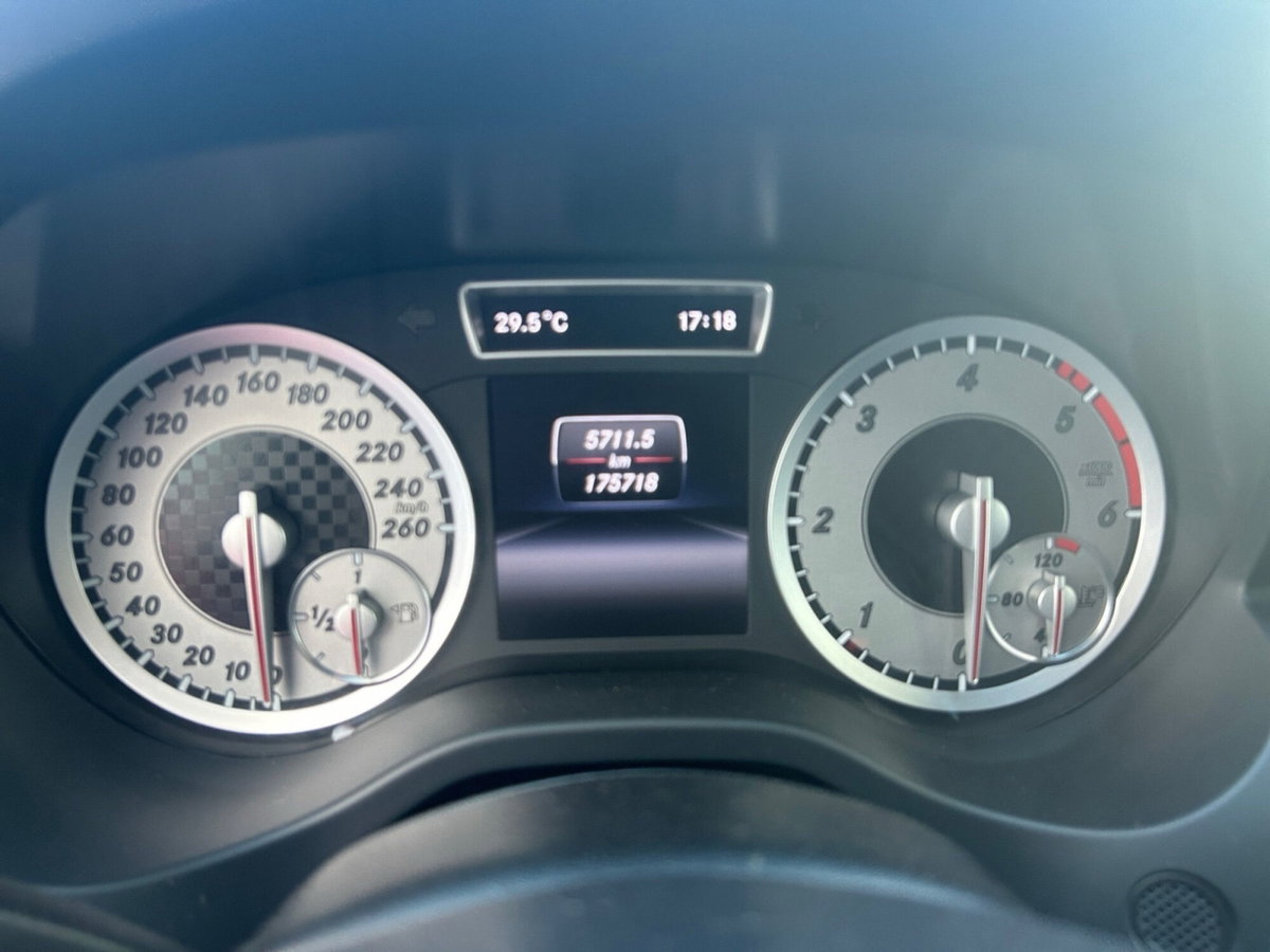 Mercedes-Benz Classe A 160 CDI Sport (12)
