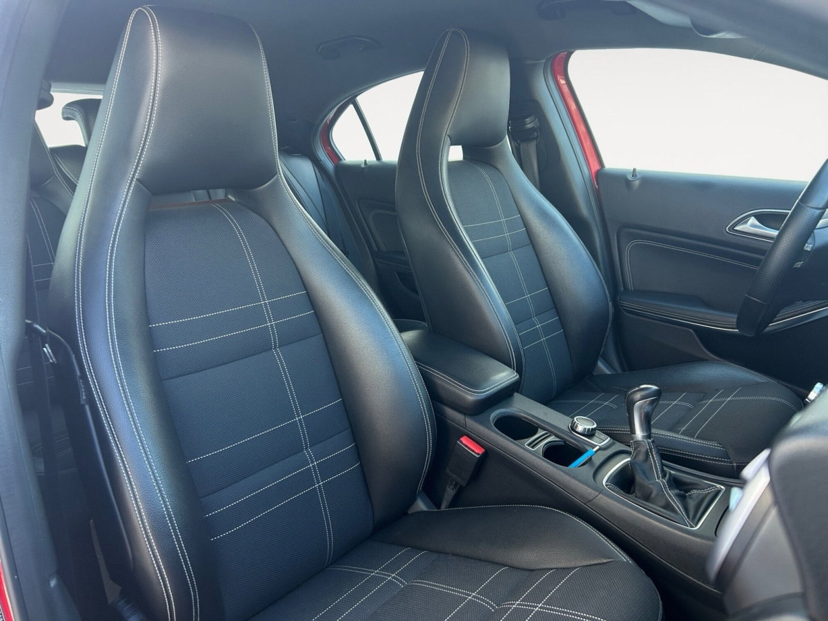 Mercedes-Benz Classe A 160 CDI Sport (16)