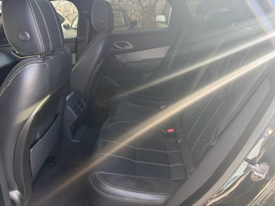 Land Rover Range Rover Velar 2.0D I4 240 CV R-Dynamic S (9)
